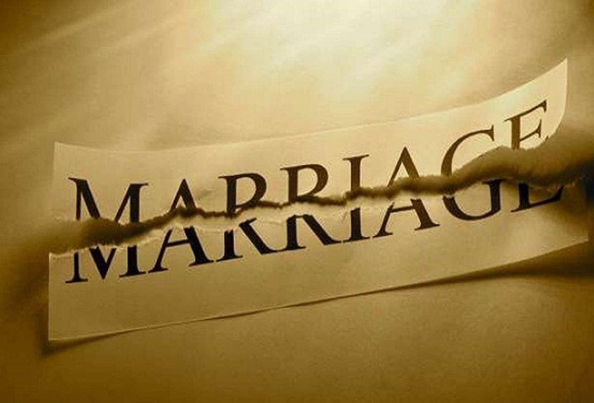 Four signs you are in wrong marriage