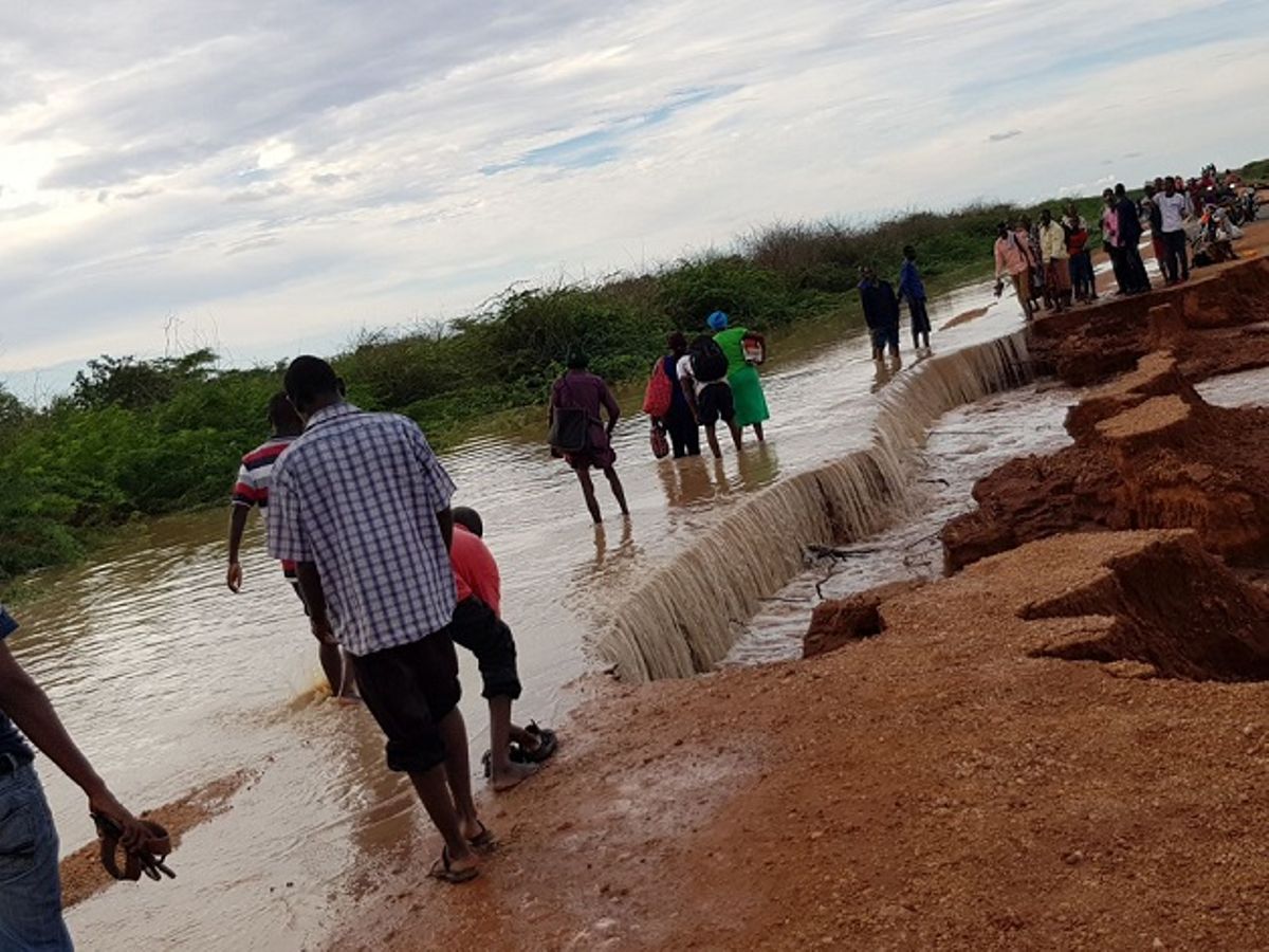 GarissaMalindi road cut off after heavy downpour