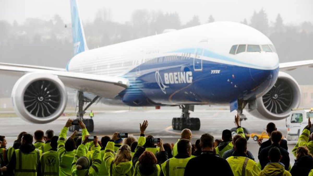 World s Longest Plane Takes To The Skies Making History