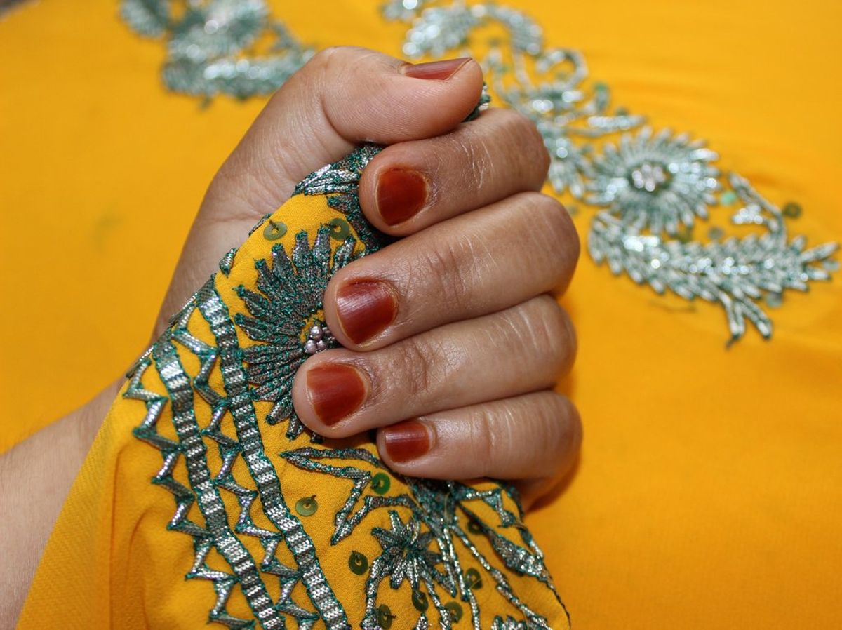 3 benefits of applying henna on your nails