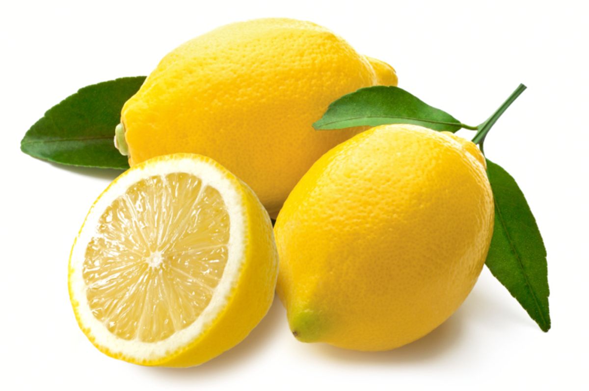 How to get rid of armpit odour using lemons