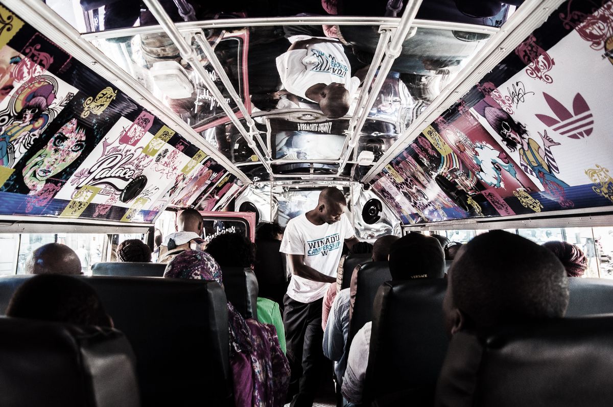 tricks-people-use-to-avoid-paying-bus-fares