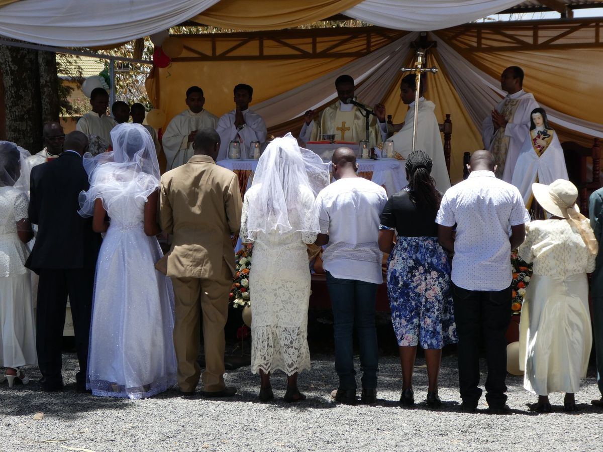 View of 57 elderly couples tie the knot in mass wedding