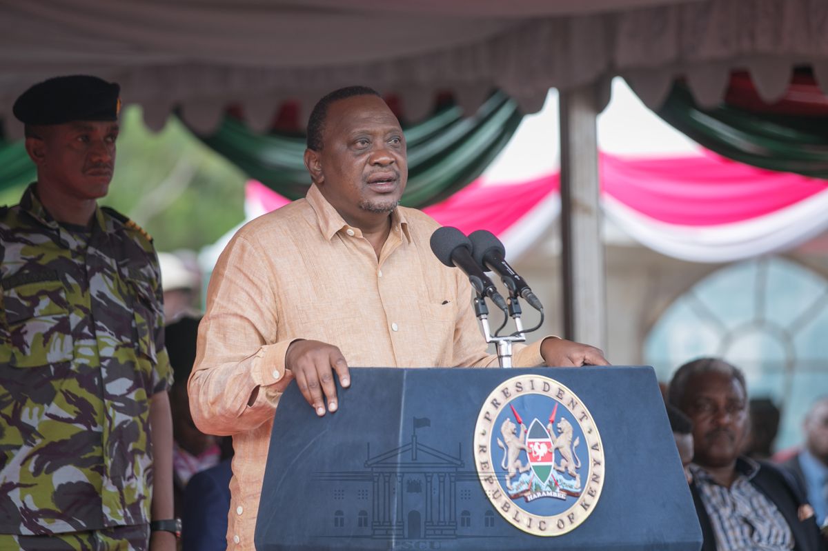 uhuru-throws-jab-at-kiunjuri-during-mt-kenya-tour