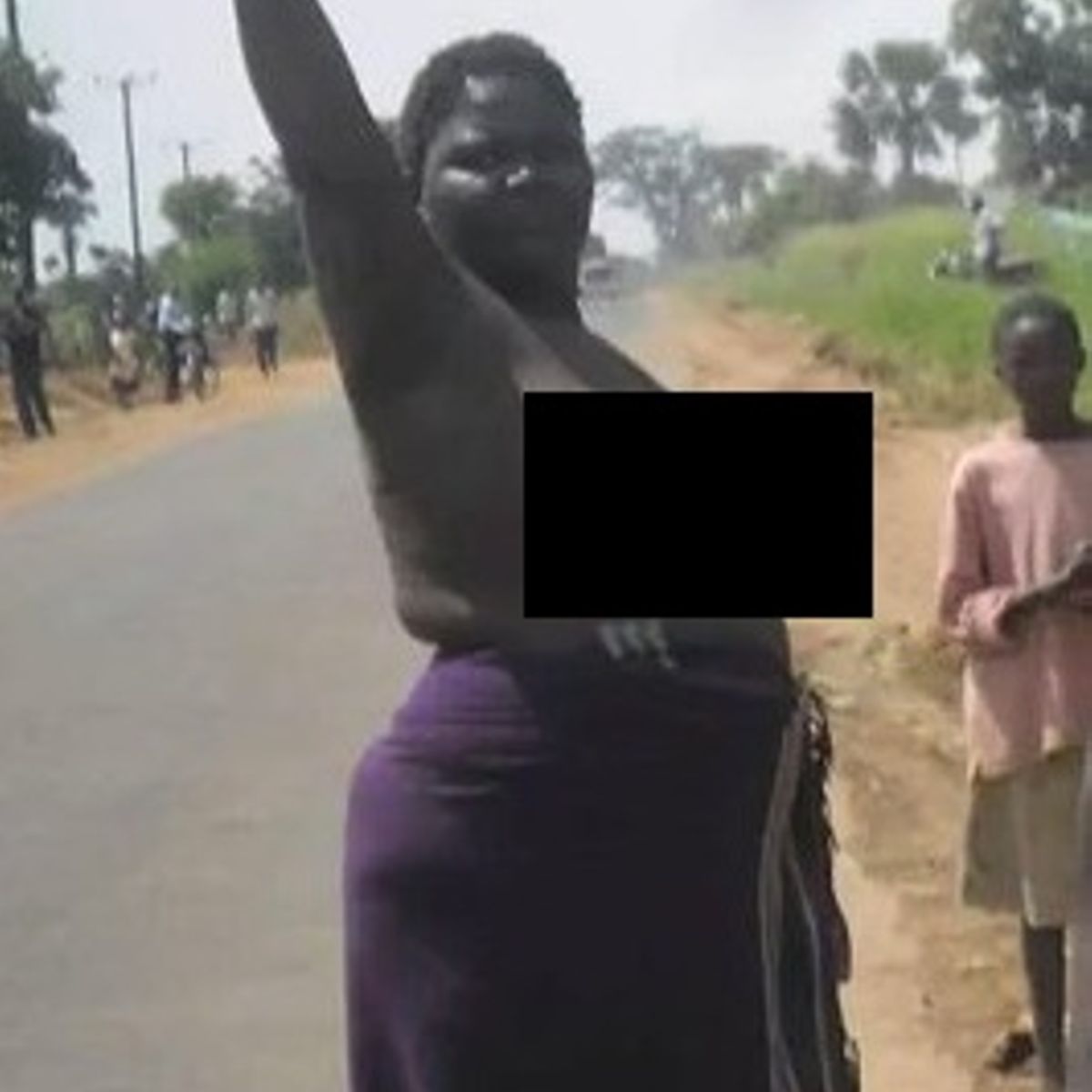 Woman strips naked, shows private parts to her son