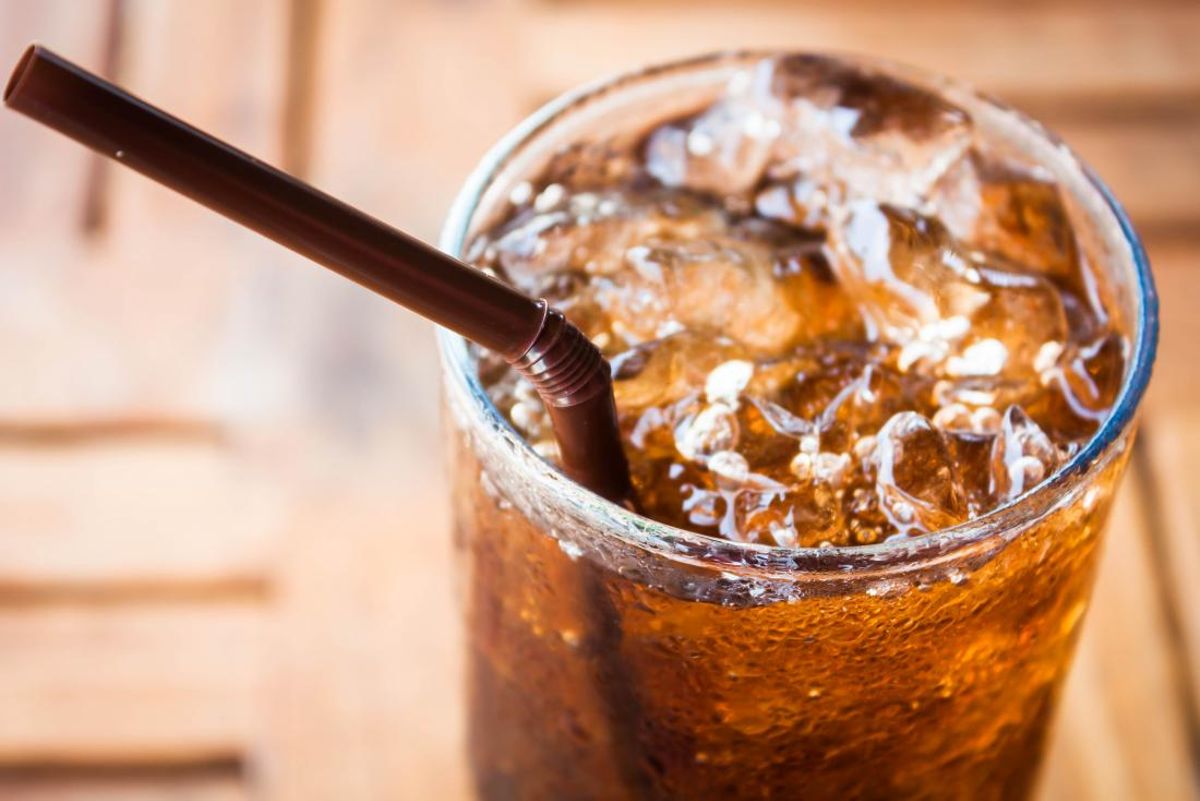 Why pregnant women should avoid soda