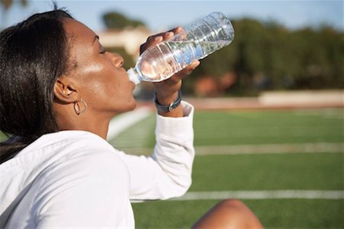 dangers-of-drinking-excess-water-while-exercising