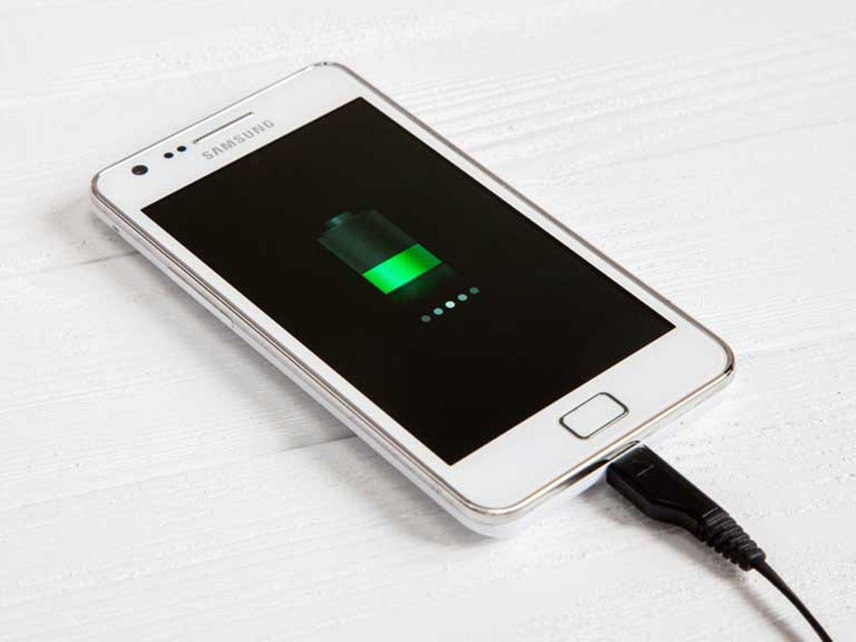 Why you should avoid charging your smartphone overnight