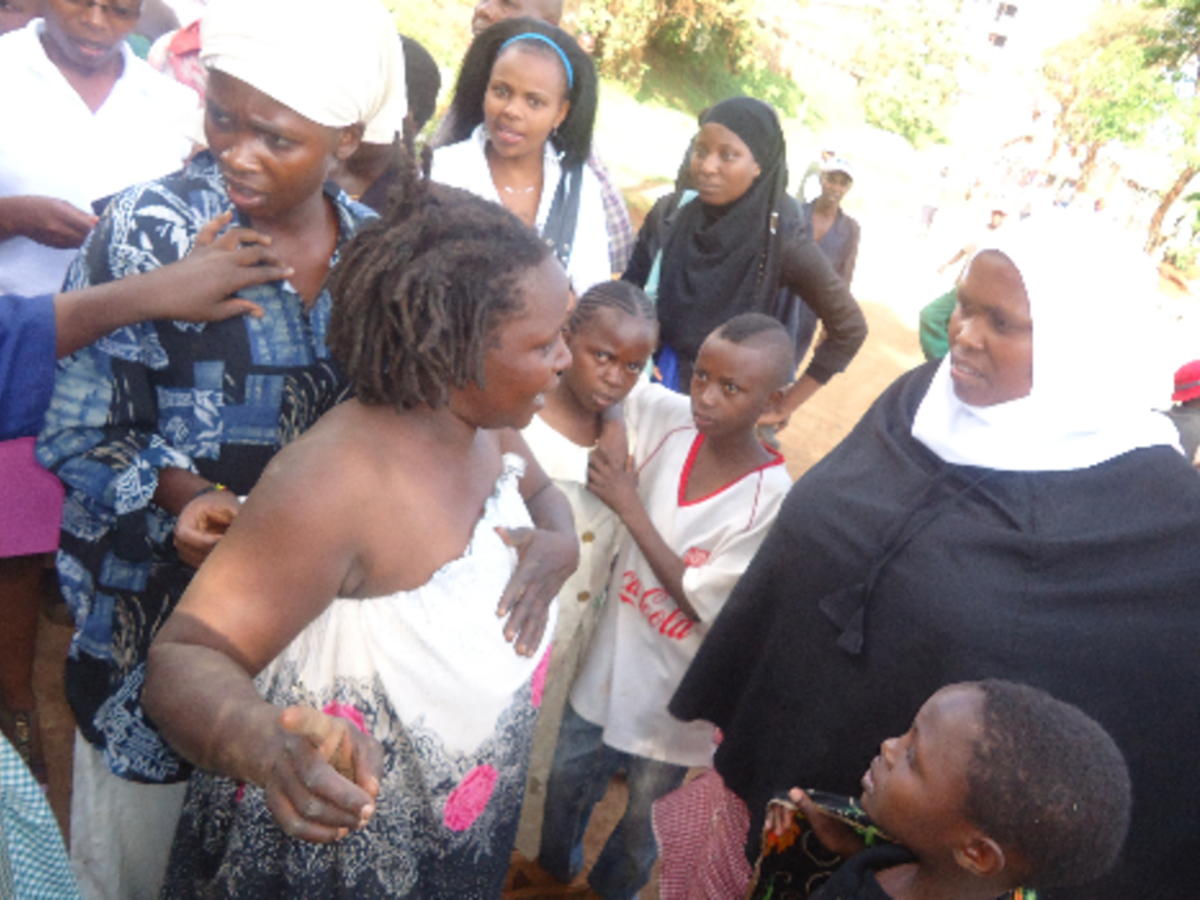 Woman strips to protest harassment by county askaris