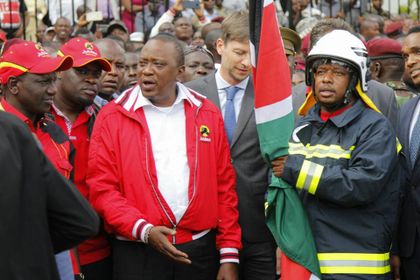 Image result for Gikomba Fire uhuru kenyatta sonko